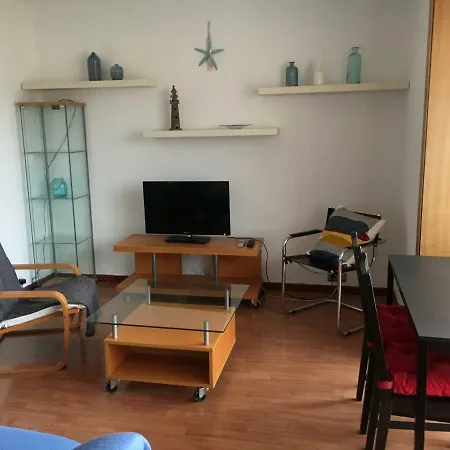 Apartamento Cornella Barcelona * Cornellà de Llobregat